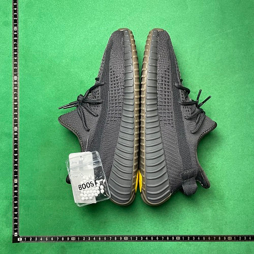 adidas Yeezy Boost 350 V2 — Charcoal / Gold