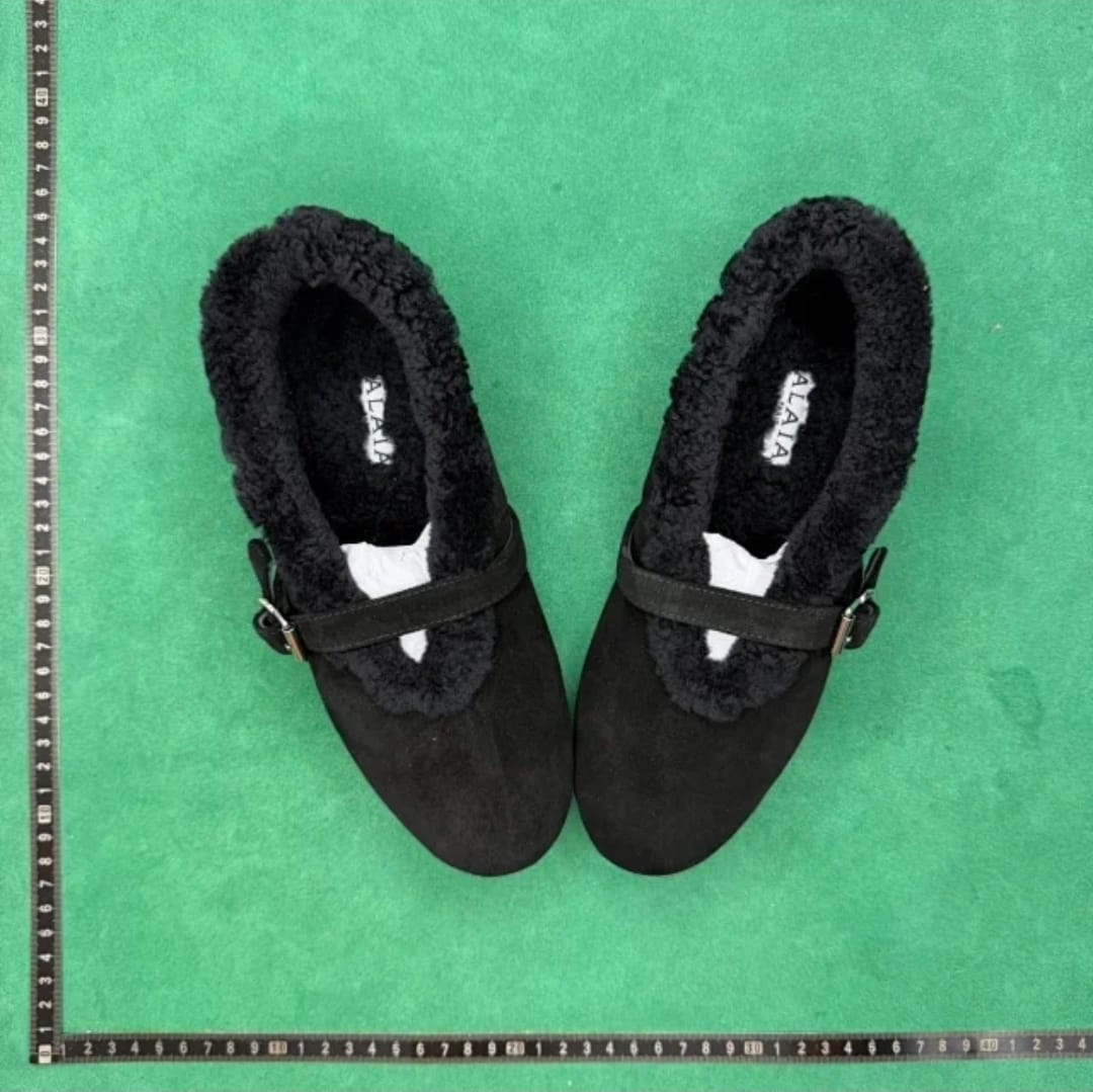 ALAÏA La Ballerine Shearling Mary Jane — Black