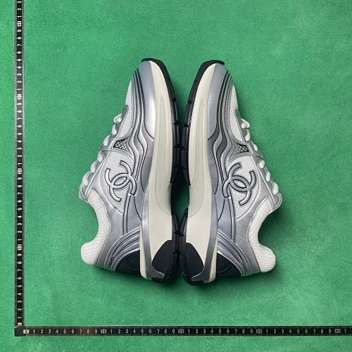 Chanel CC Runner — Silver / White angle 2