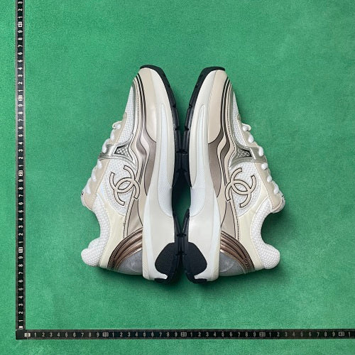 Chanel CC Runner — White / Champagne