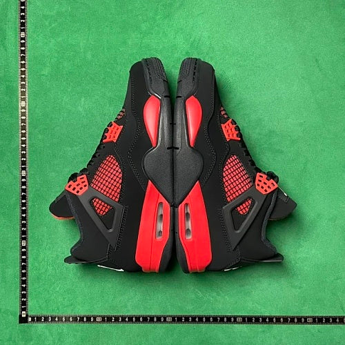 Air Jordan 4 Retro “Red Thunder”