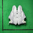 Dior B22 — Triple White