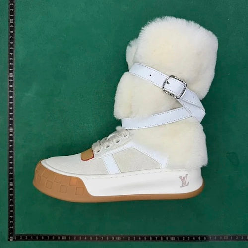 Louis Vuitton LV Ski Cloud Boot — White / Gum
