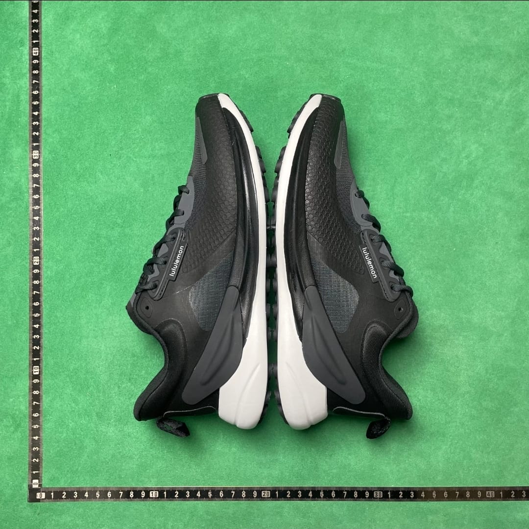 lululemon Beyondfeel Running Shoe — Black / White