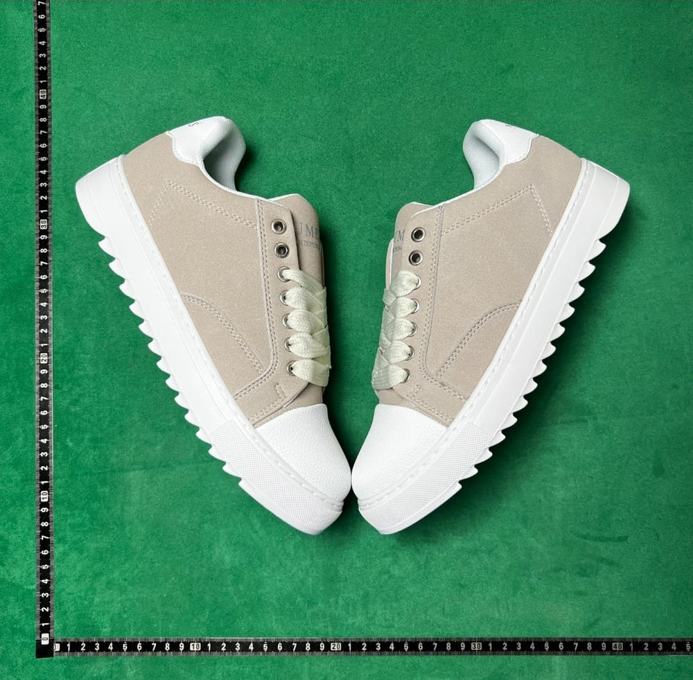 Maison Margiela New Evolution — Beige / White