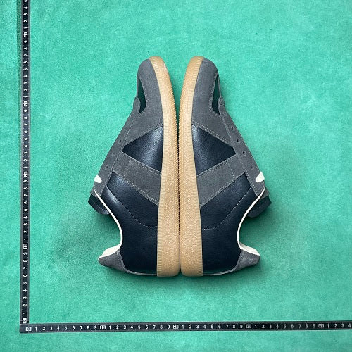 Maison Margiela Replica — Black / Grey / Gum