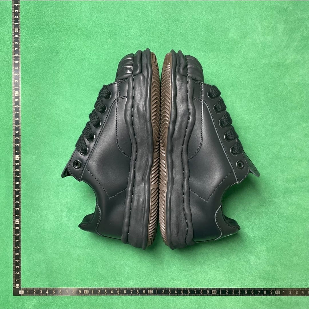 Maison MIHARA YASUHIRO Blakey OG Sole Leather Low — Black
