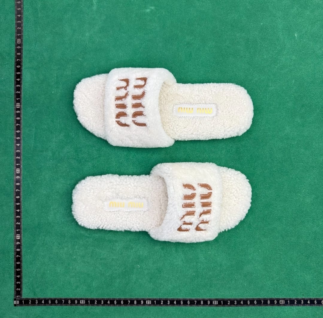 Miu Miu Logo Shearling Slide — White